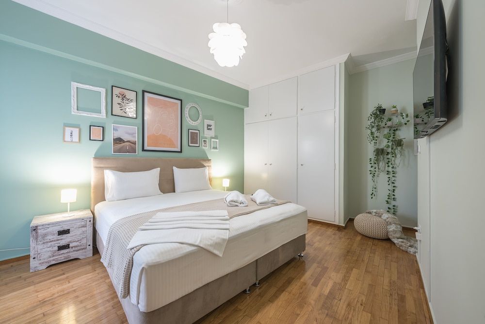 Boutique Acropolis Apartment by Cloudkeys — 4-Star Luxury Hotel in Athens, Greece