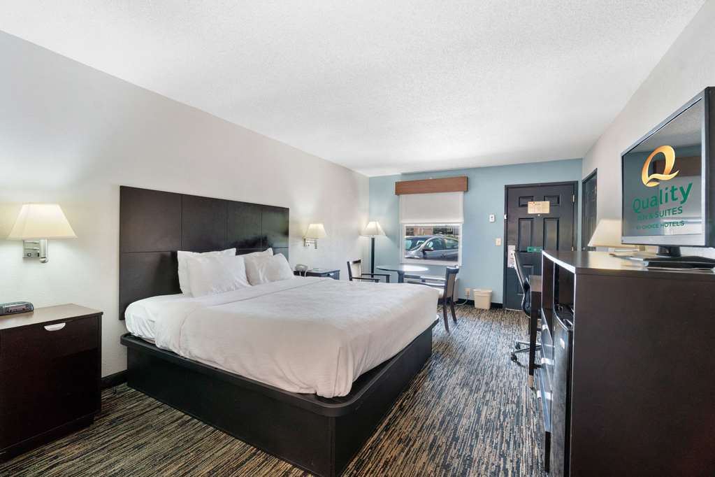Quality Inn Adairsville Calhoun South - photo 5
