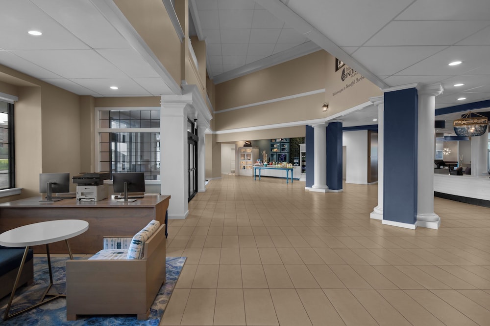 Hotel Indigo Mount Pleasant by IHG - photo 2