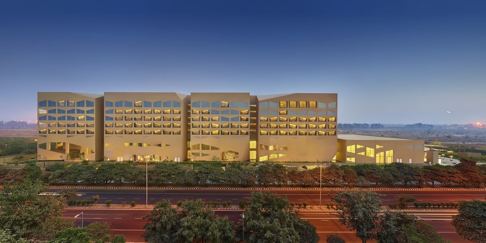 Vivanta by Taj Dwarka