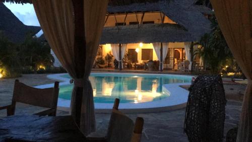 White bay pianoB in Unknown City, Kenya