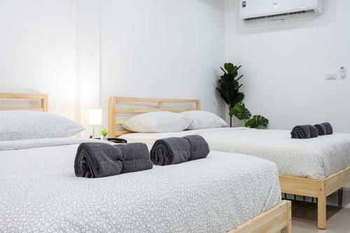P2 Silom Large 2beds full kitchen WIFI 4 6pax