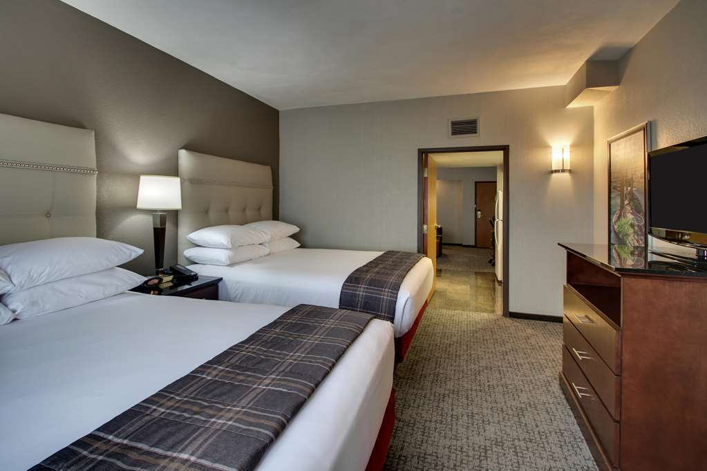 Drury Inn & Suites San Antonio Northwest Medical Center - photo 39
