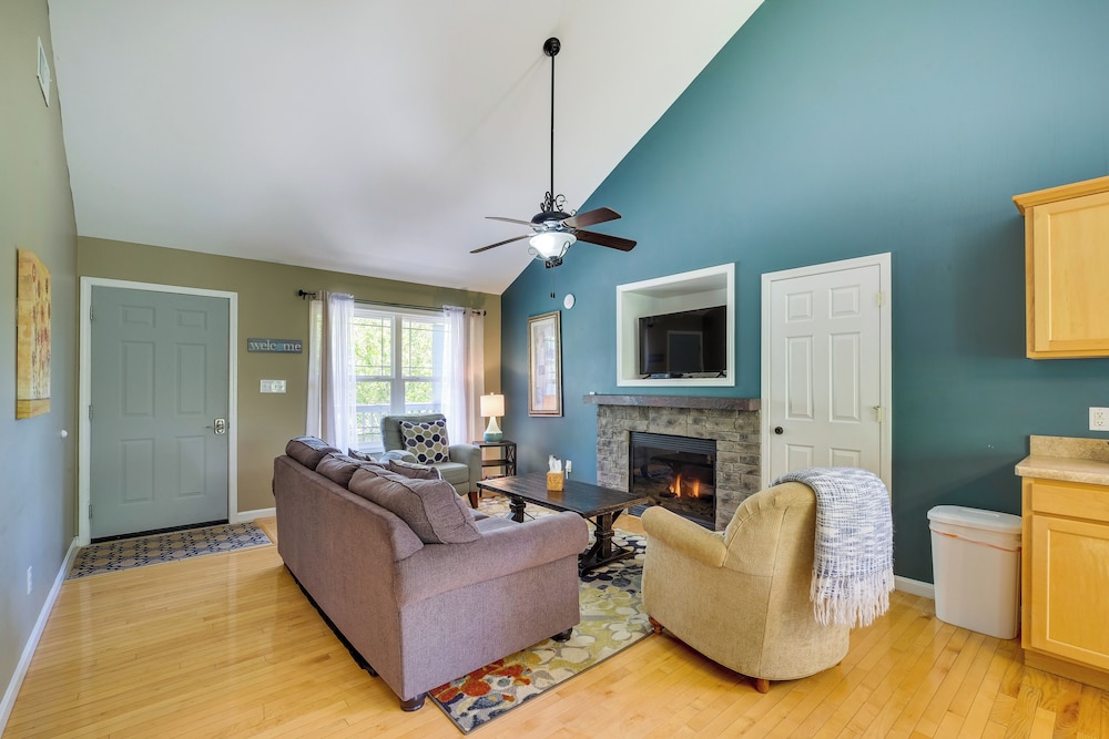 Cozy Resort Style Escape on Taylorsville Lake - photo 3