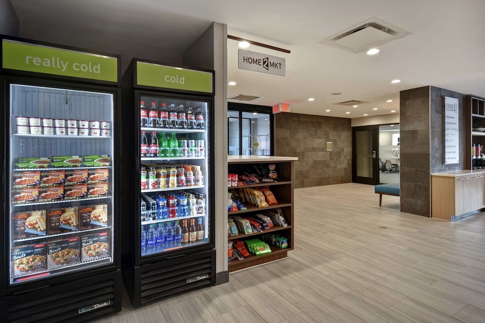 Home2 Suites by Hilton Taylor Detroit - photo 4