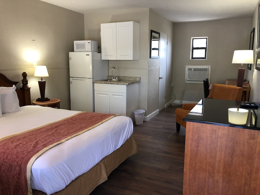 Ocala Cove Motel - photo 5