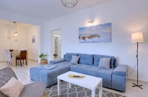 Apartment Vala — 4-Star Luxury Hotel in Liznjan, Croatia