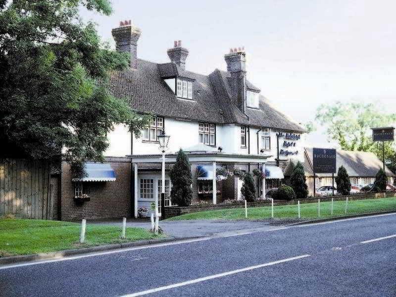 The Bobsleigh Hotel — Hemel Hempstead