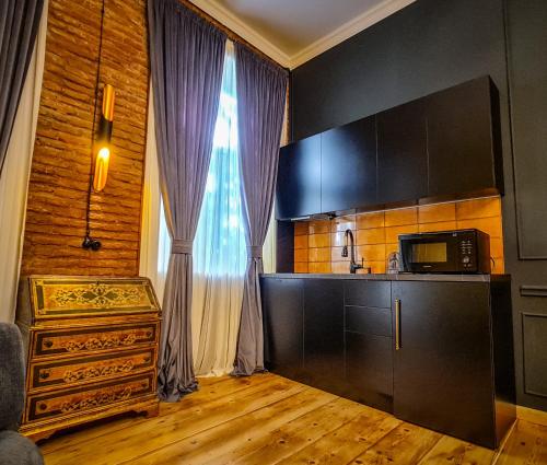 SoLoLiKE Appartment with Balcony N 24