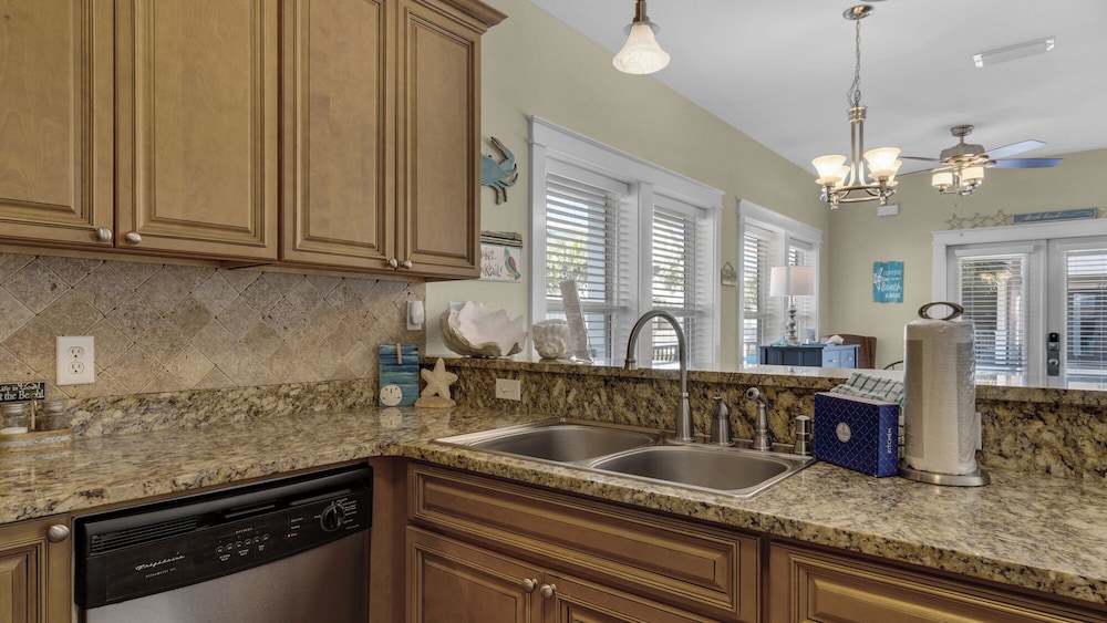 Great Family Home in Seacrest; Resort Pool Beach Shuttle - photo 13