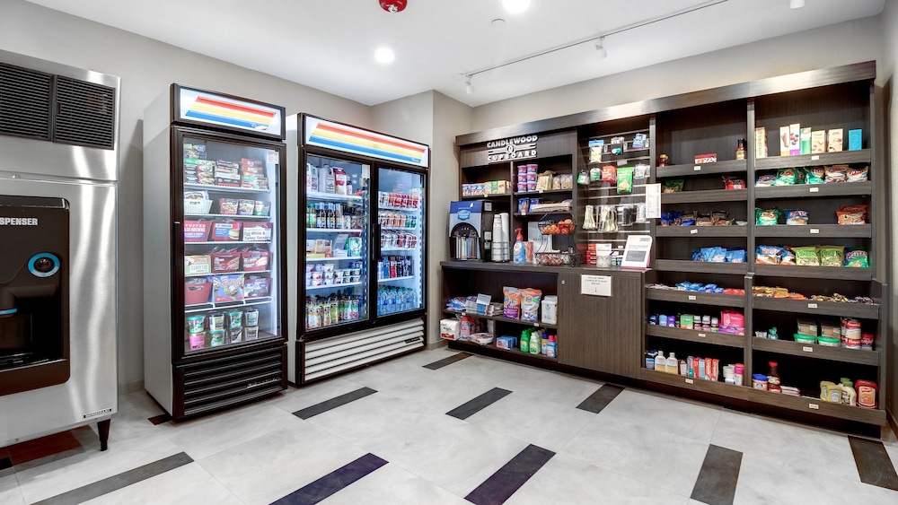 Candlewood Suites Waco by IHG - photo 39