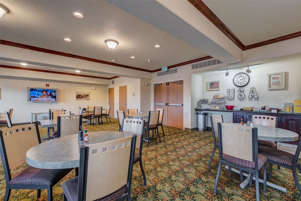 Grand River Hotel - photo 42