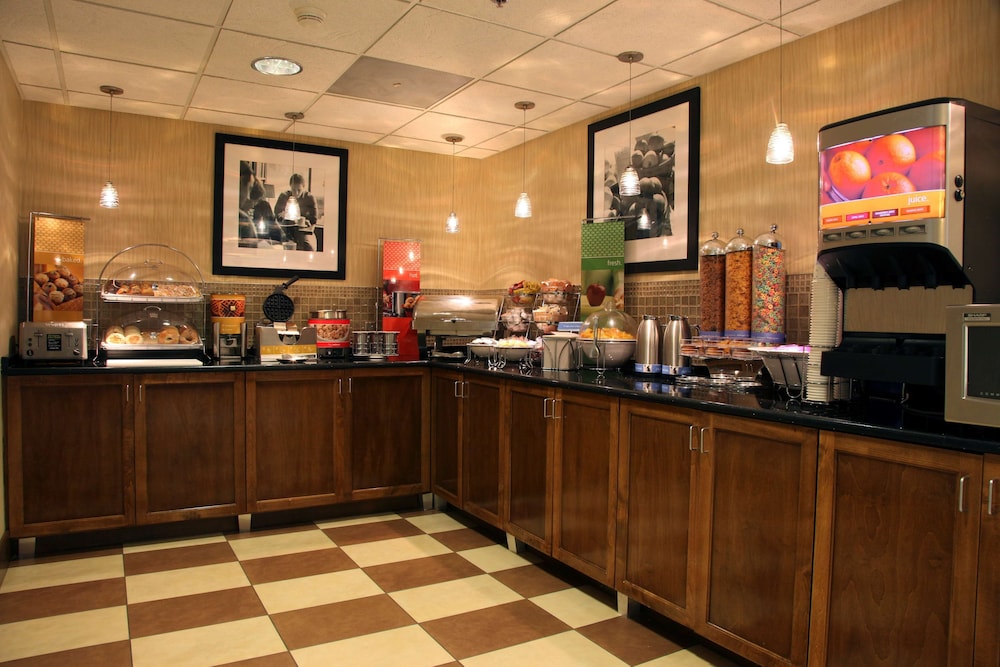 Hampton Inn by Hilton Richmond North Ashland - photo 50