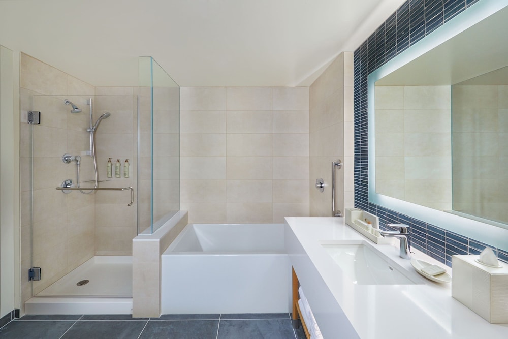Renaissance Honolulu Hotel & Spa - photo 51