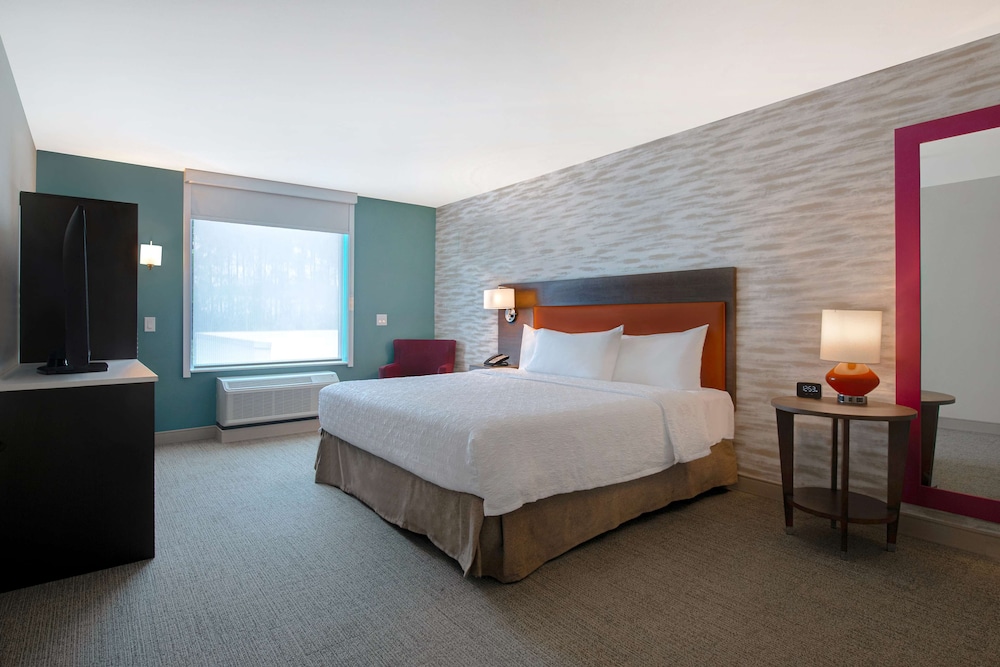 Home2 Suites by Hilton Fayetteville North - photo 12