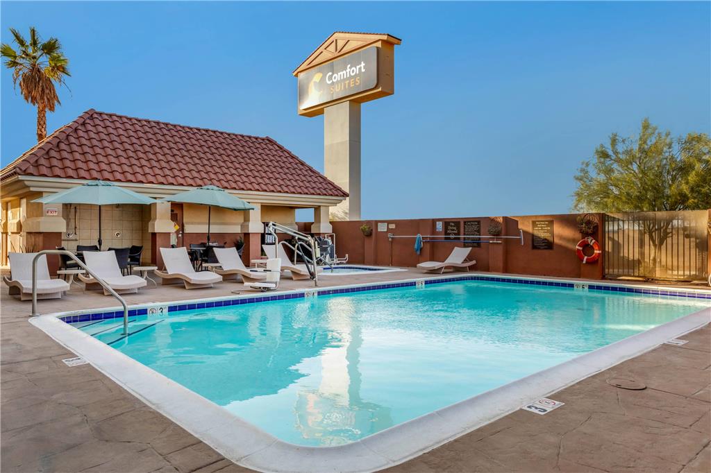 Comfort Suites Barstow near I 15 - photo 32