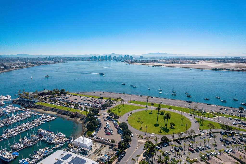 Comfort Inn San Diego Airport At The Harbor - photo 8