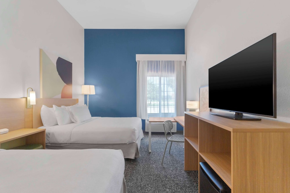 Spark By Hilton San Antonio Dominion - photo 5