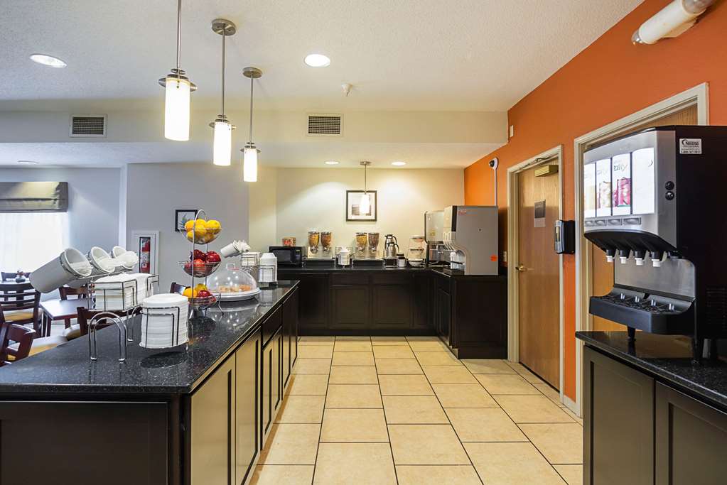 Sleep Inn And Suites Danville - photo 35