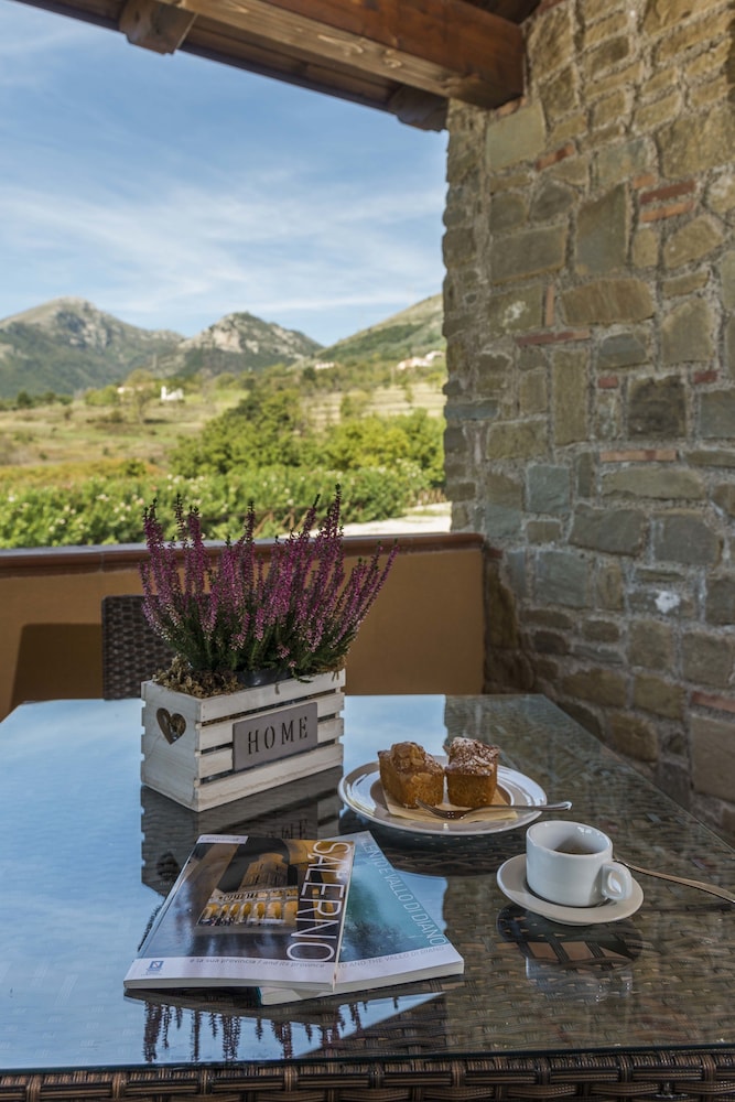 Tenuta D'Amore - last minute hotel in San Mango Piemonte
