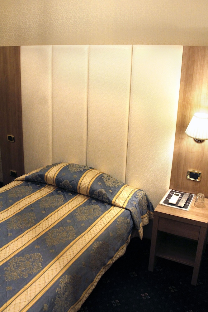 Hotel Catone — Rome — photo 3