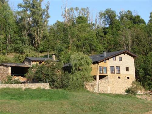 Cal Sams - carbon neutral hotel in Isovol