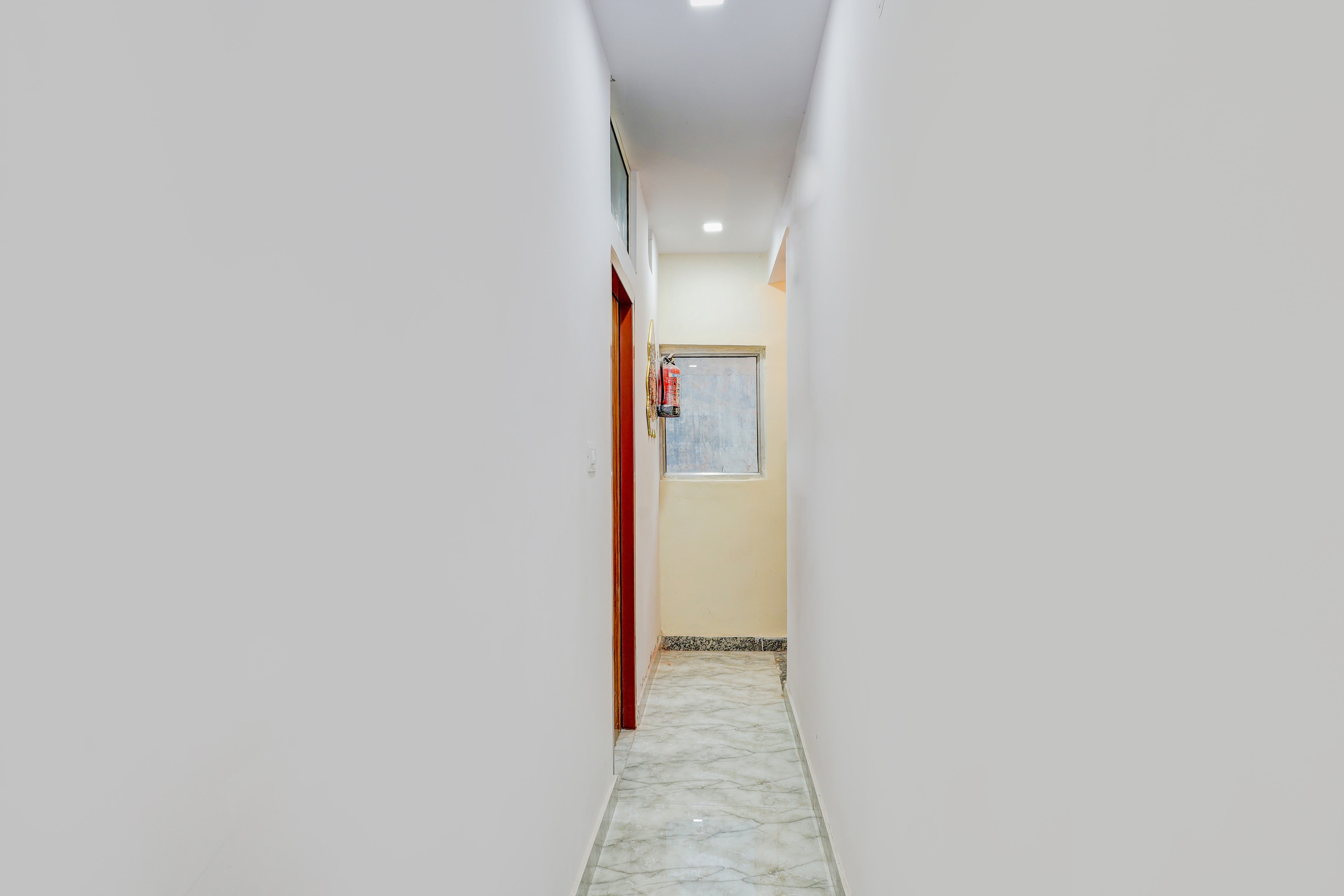 Super Hotel O 24 Seven Stay — 4-Star Luxury Hotel in New Delhi, India
