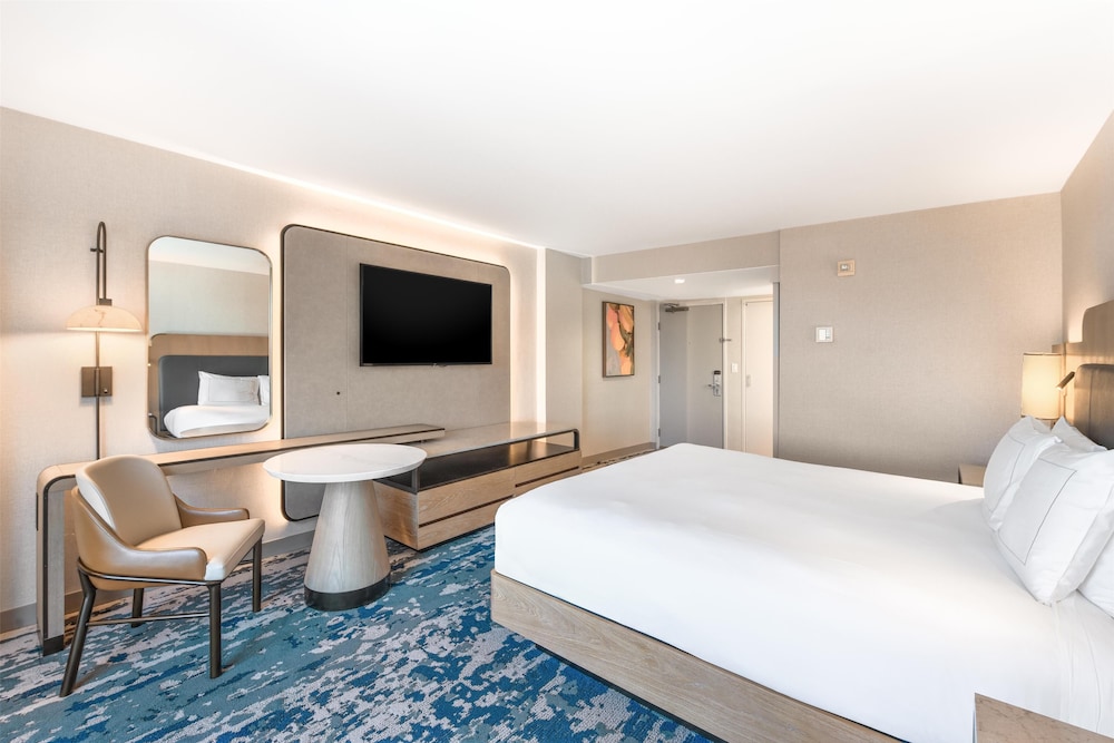 Hilton Anaheim - photo 37