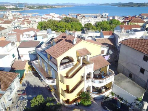 Apartments Visnja — 4-Star Luxury Hotel in Vodice, Croatia