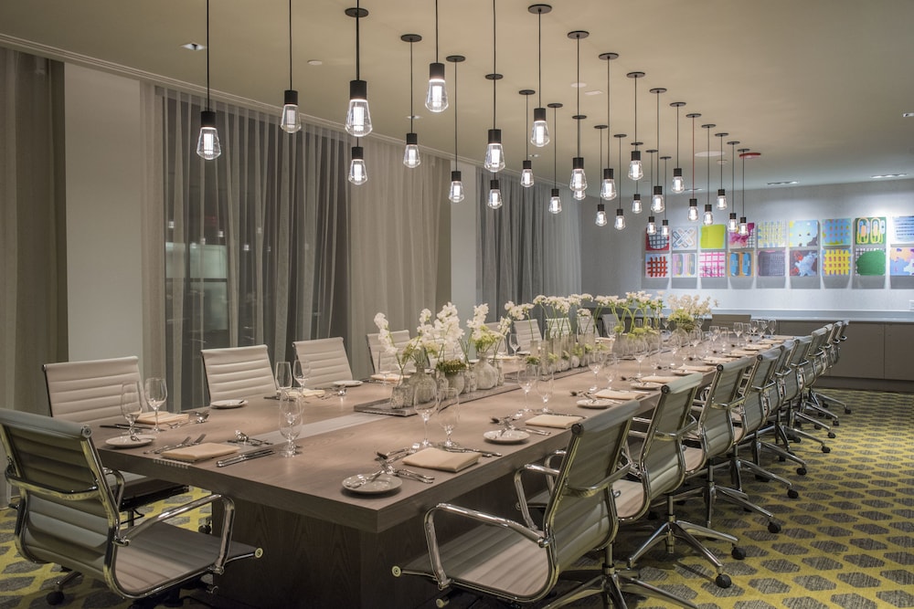 Hotel Commonwealth - photo 44