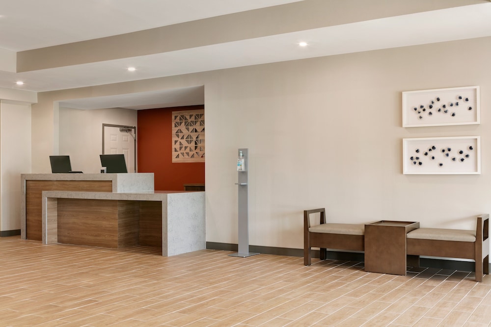 Candlewood Suites Fayetteville Fort Bragg by IHG - photo 55
