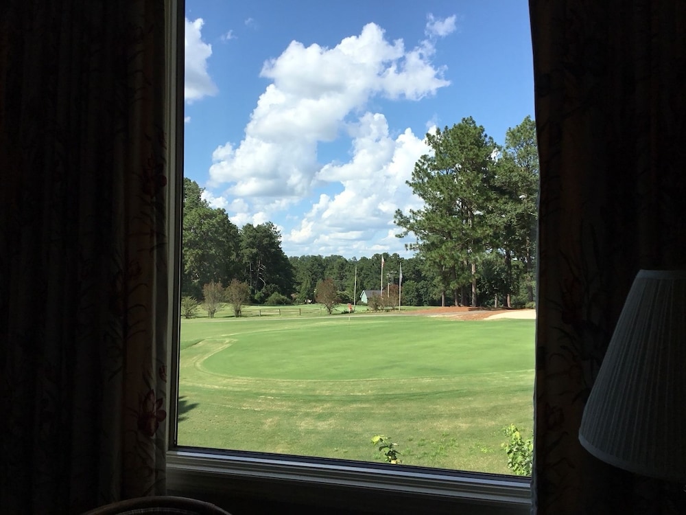 The Inn at Houndslake - photo 26