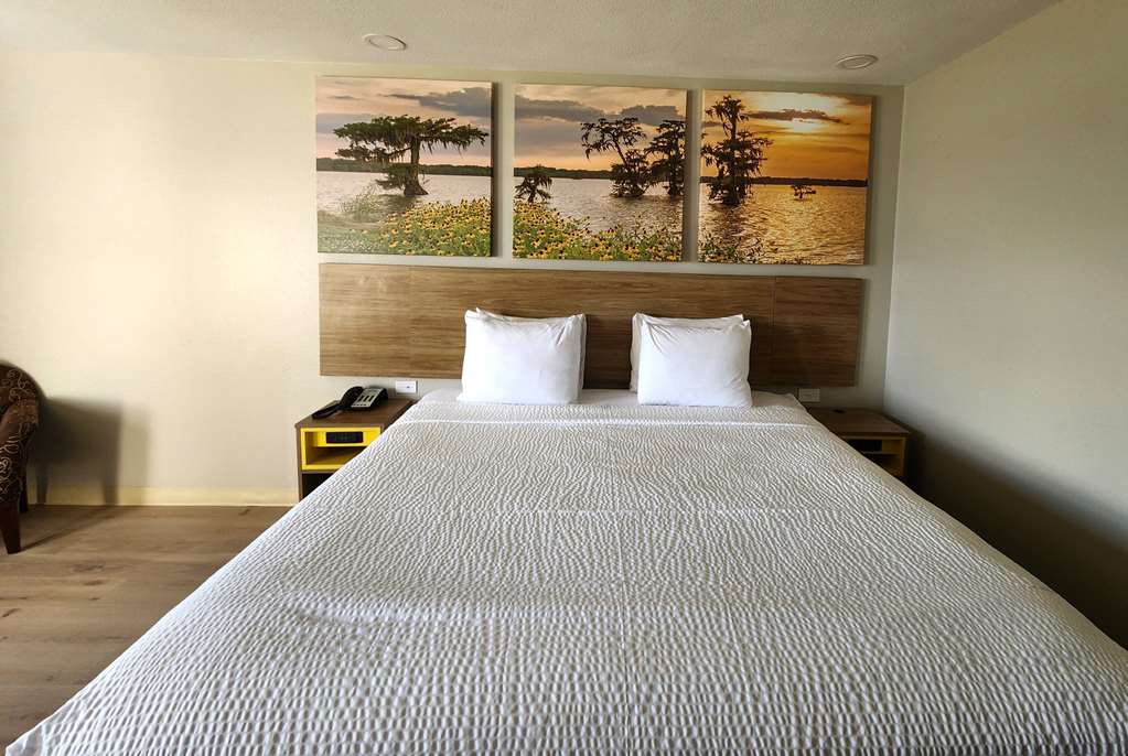 Days Inn by Wyndham Lafayette Scott - photo 20