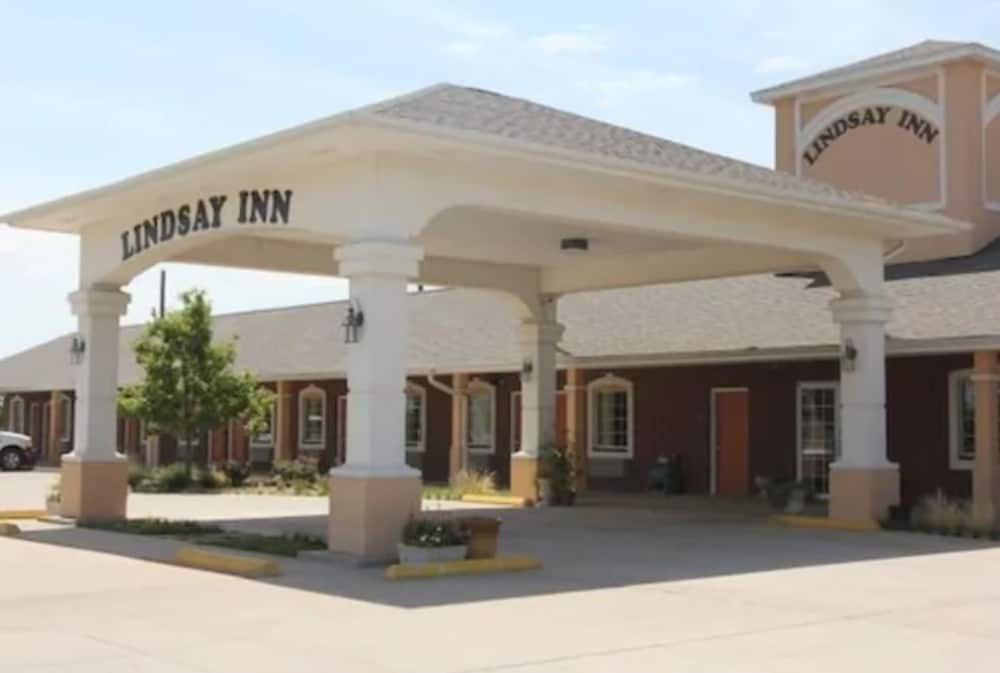 Lindsay Inn — hotel in Lindsay