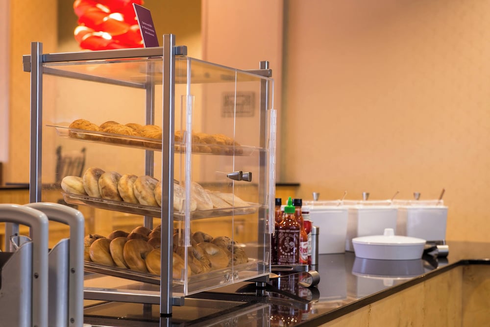 Residence Inn by Marriott Pittsburgh North Shore - photo 56