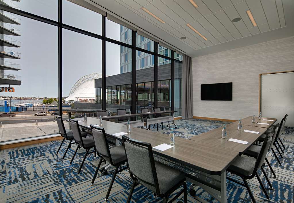 Hyatt Place Boston Seaport District - photo 50