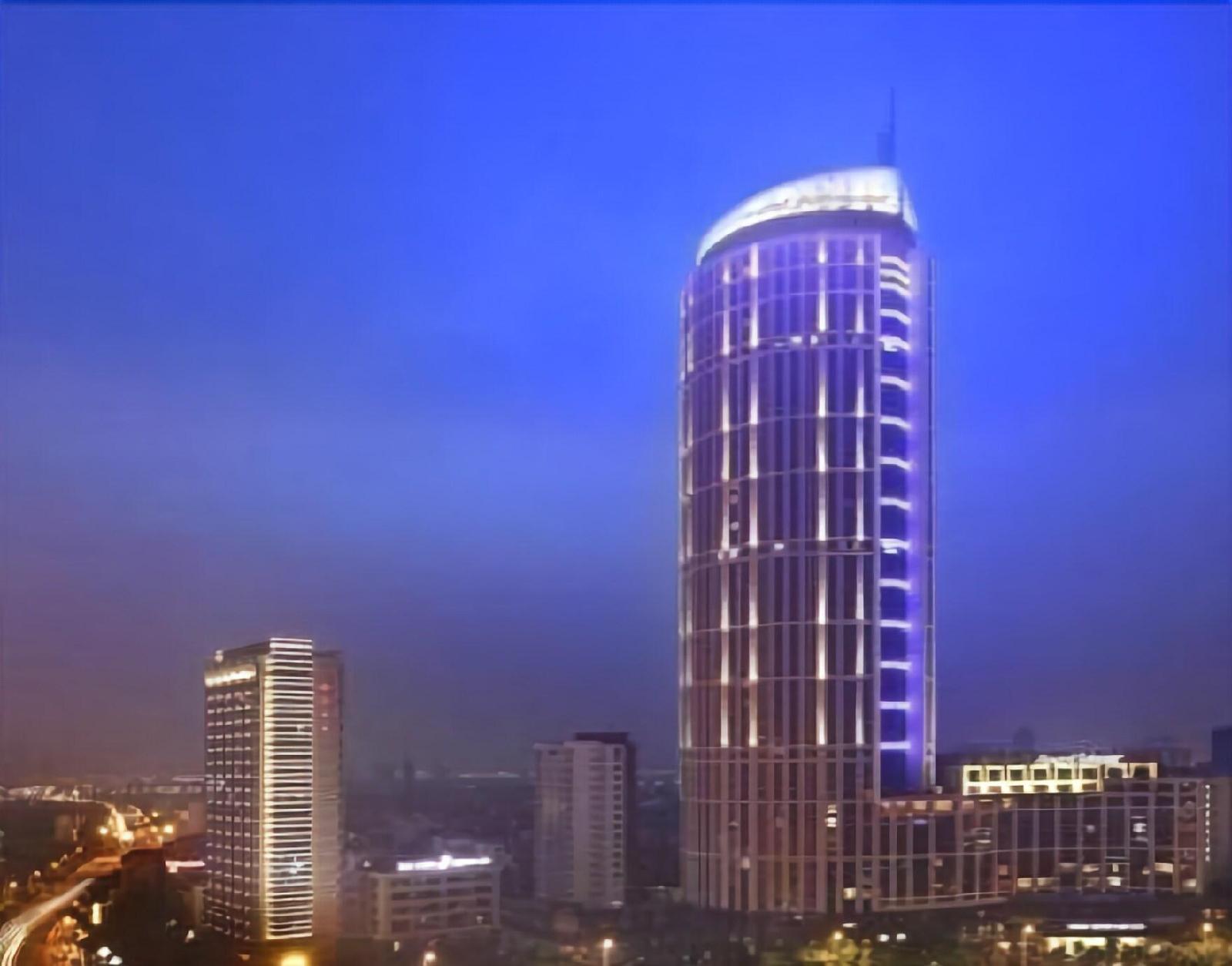 Howard Johnson by Wyndham Kaina Plaza Changzhou in Changzhou, People's Republic of China