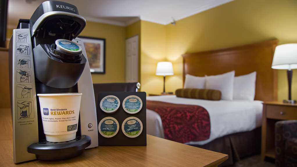 Best Western Plus Windjammer Inn & Conference Center - photo 44