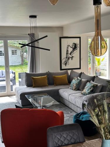 Les Temps Heureux Proche Du Centre Et Plages in Quimper, France