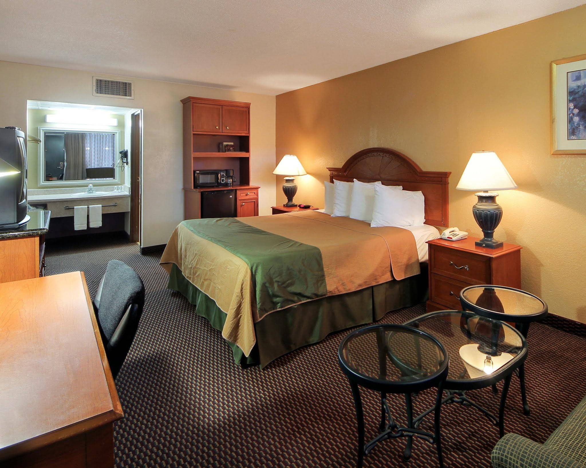 Quality Inn Shawnee - photo 22
