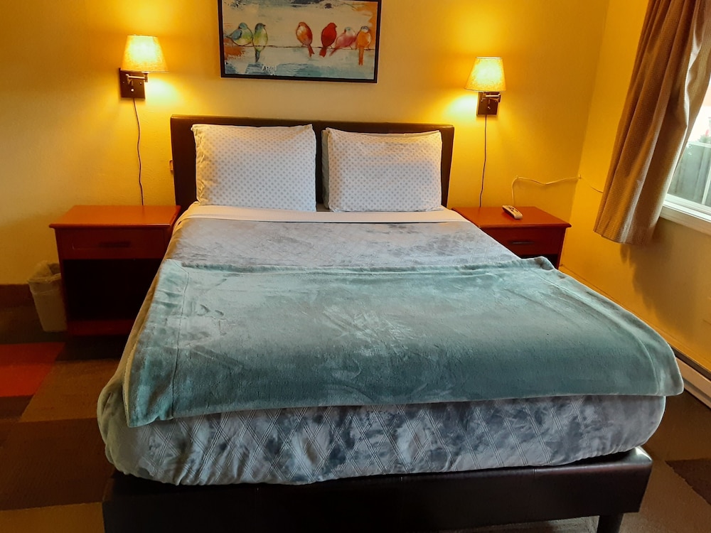 Shiny Motel - photo 12