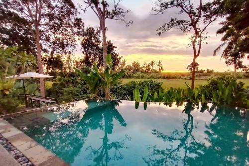 Ubud 3 bedrooms with sunset view — 4-Star Luxury Hotel in Ubud, Indonesia
