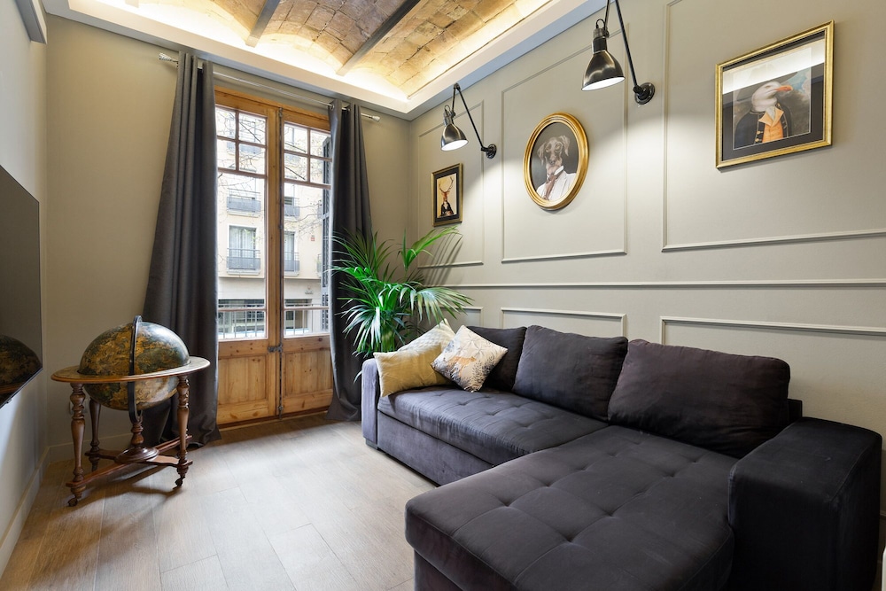 Sagrada266 by chicStays — 4-Star Luxury Hotel in Barcelona, Spain