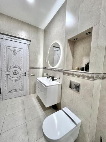 Axis Hippodrome Block II Apartment 170 m2