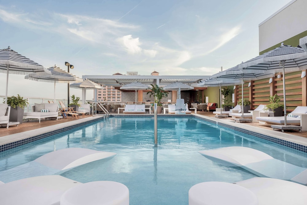 The Hiatus Clearwater Beach Curio Collection By Hilton - photo 58