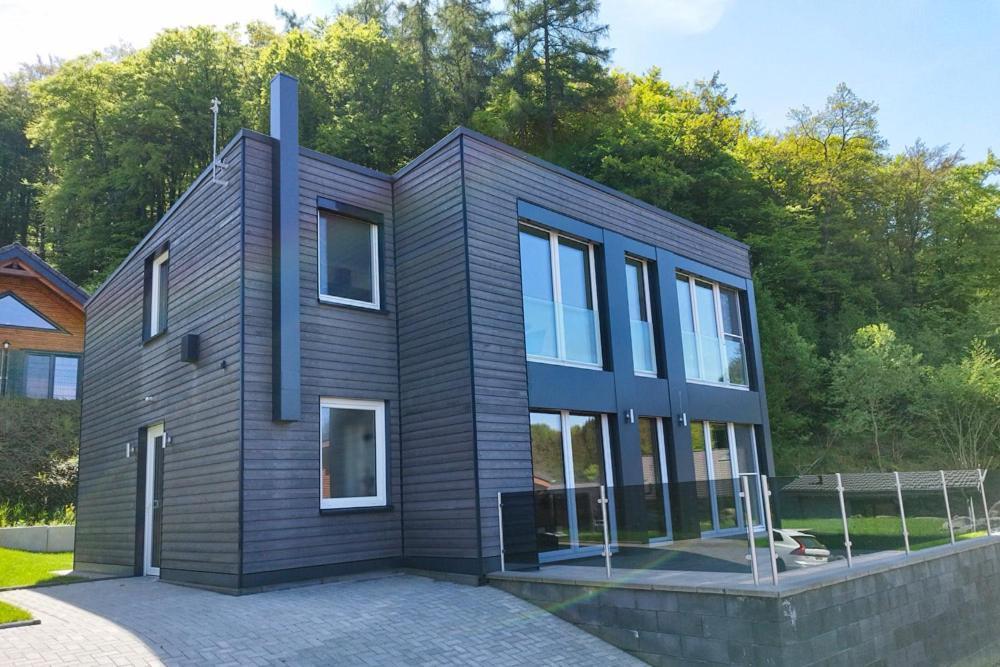 Apprimus Ferienwohnungen Waldsee Rieden Panoramaterrasse 2 EG — 4-Star Luxury Hotel in Rieden, Germany