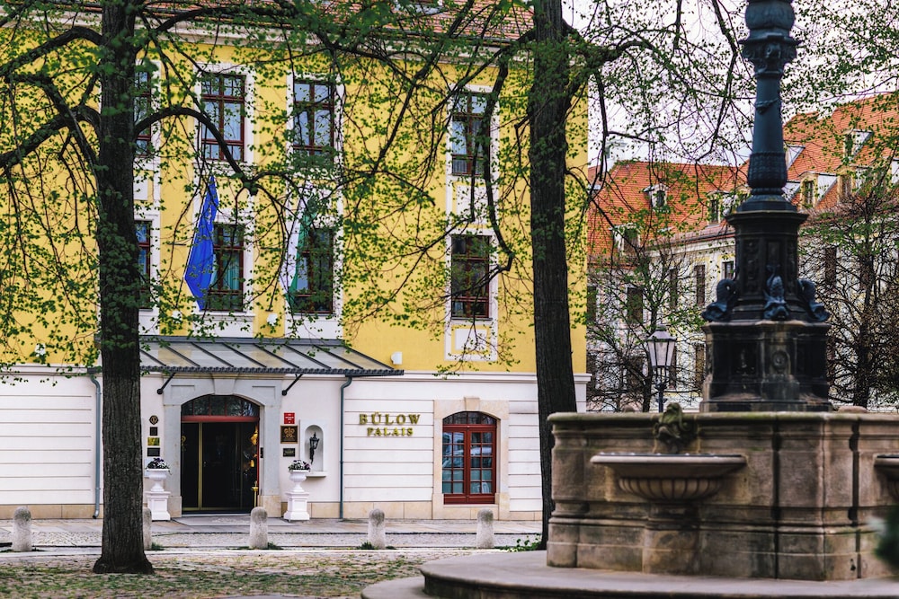 Relais & Châteaux Hotel Bülow Palais