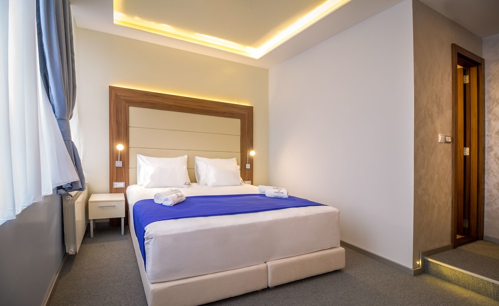 Privilege Suites by Central Park — Belgrade — photo 4