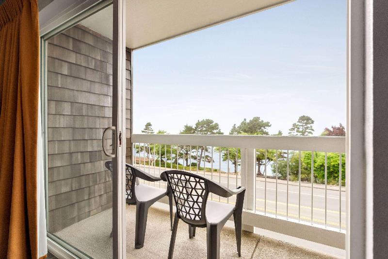 Travelodge by Wyndham Depoe Bay - photo 65