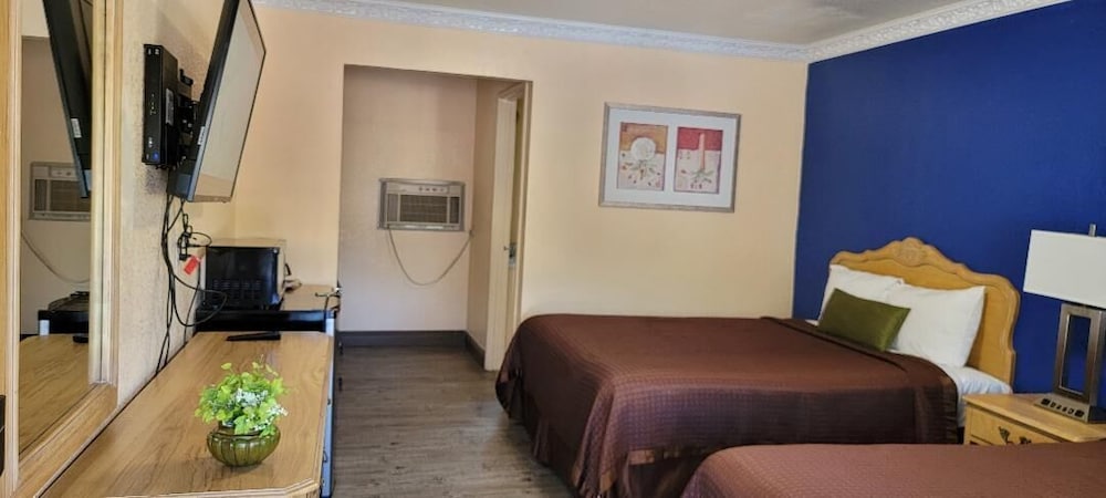 Lakeview Inn Lucerne - photo 12